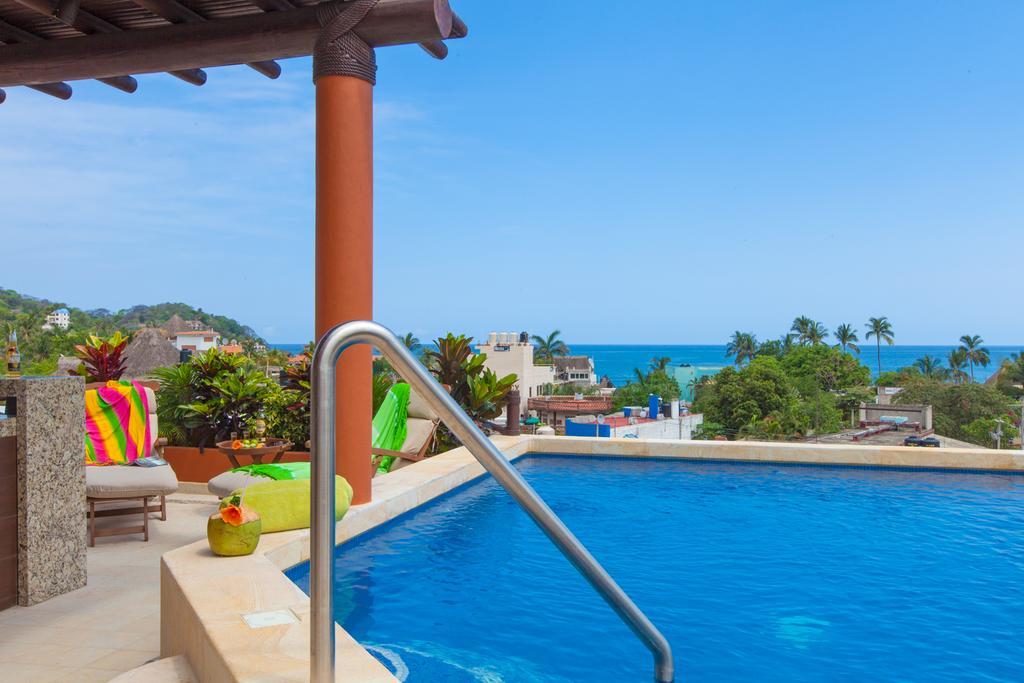 Beach Break Suites 萨尤利塔 外观 照片